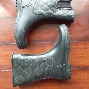 Sperry Nellie quilted black rainboot